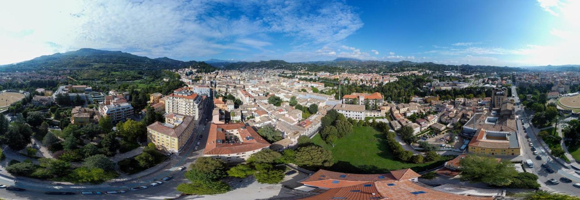 Villino Mari Camere Con Parcheggio Privato Gratuito Ascoli Piceno Exterior foto